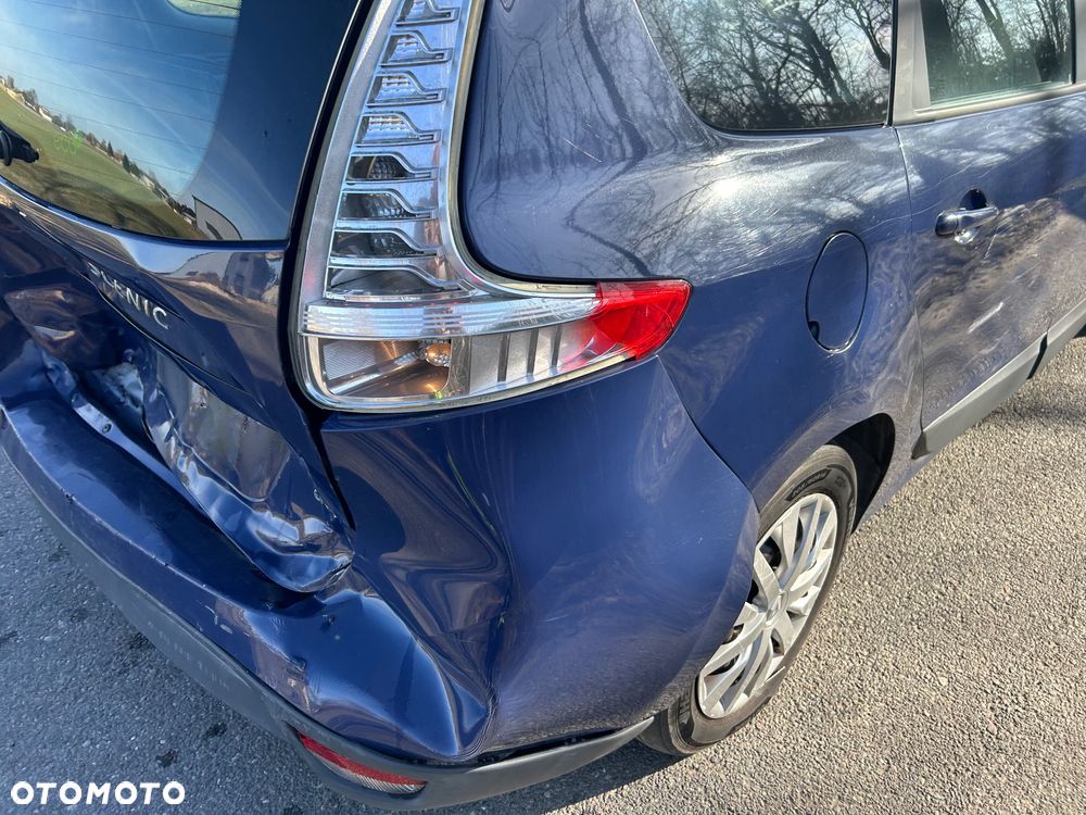 Renault Grand Scenic - 28