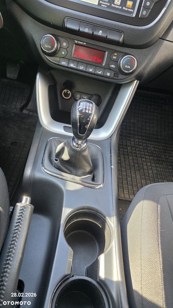 Kia Ceed 1.6 CRDi M - 12