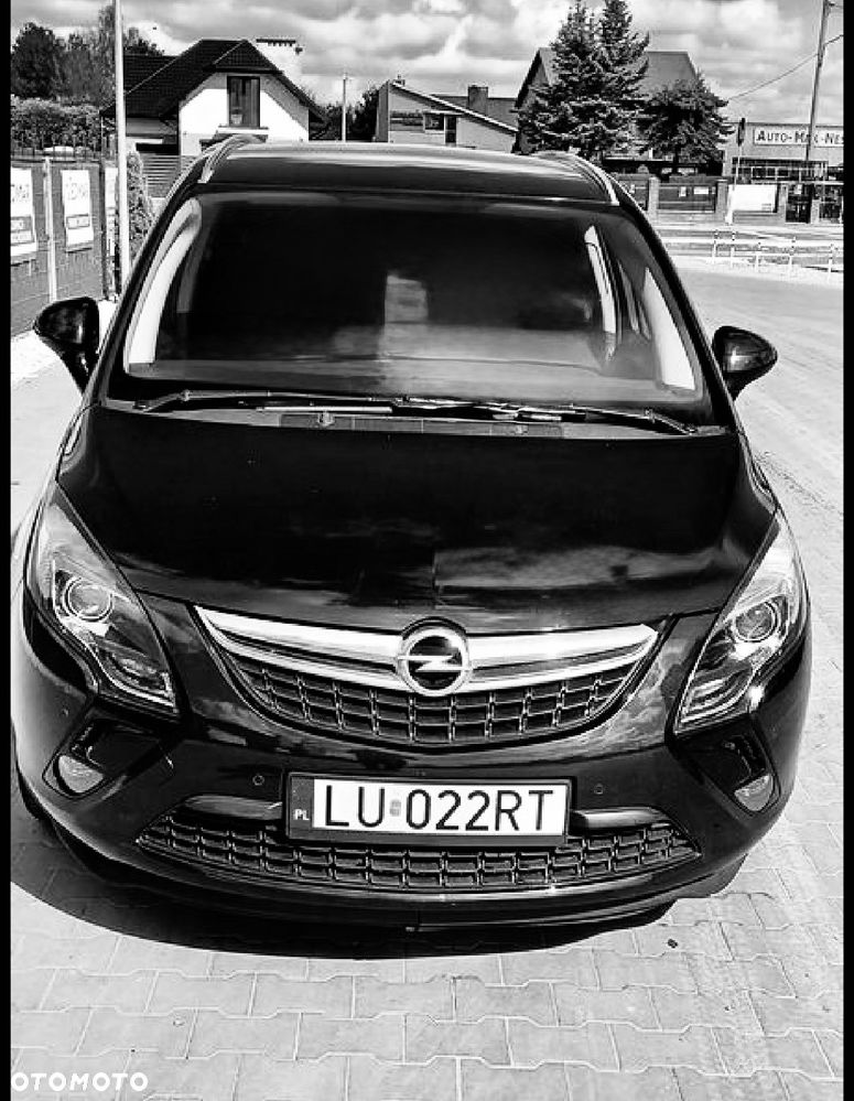 Opel Zafira 1.4 T Cosmo EcoFLEX S&S - 1