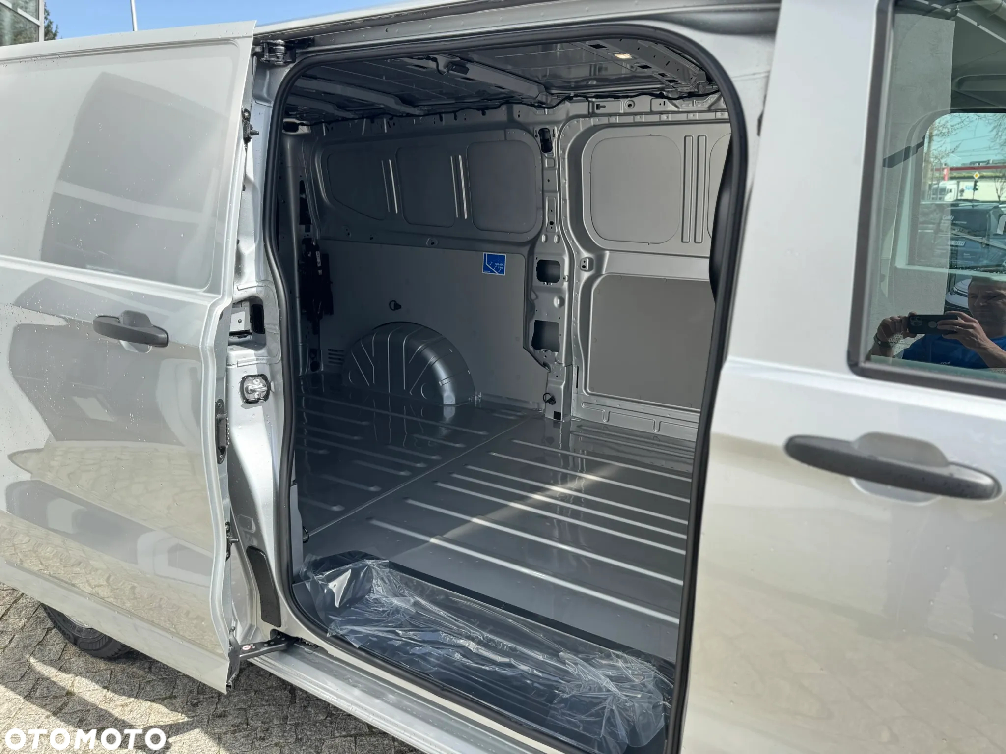 Volkswagen Nowy Transporter - 5