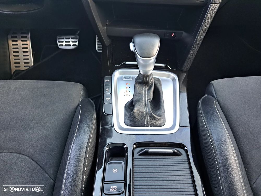 Kia ProCeed 1.6 CRDi GT Line+SRF 7DCT - 36