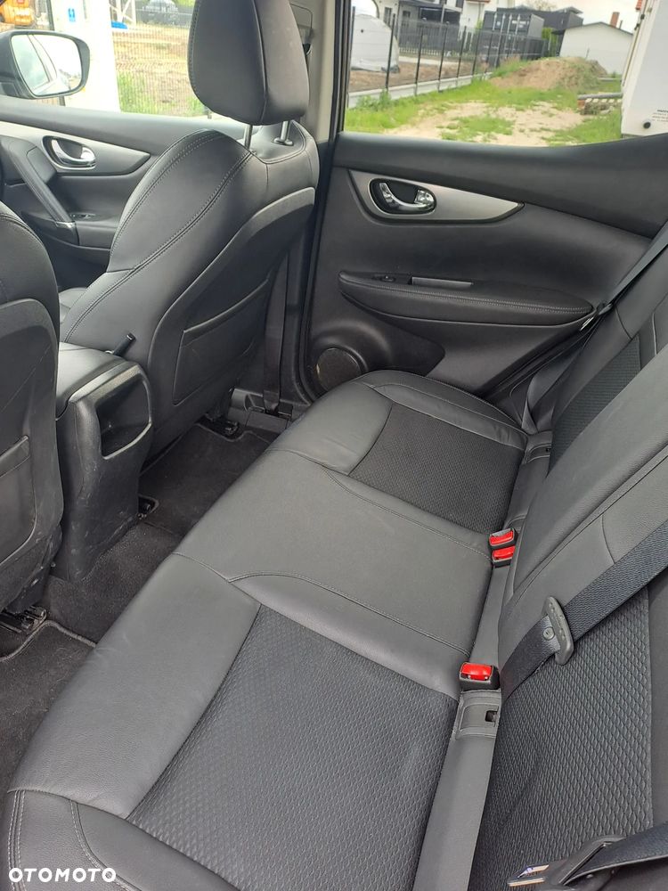 Nissan Qashqai 1.2 DIG-T N-Connecta - 22