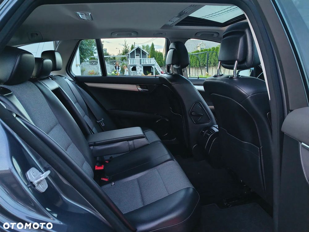 Mercedes-Benz Klasa C 180 Kompressor Automatik BlueEFFICIENCY Avantgarde - 17