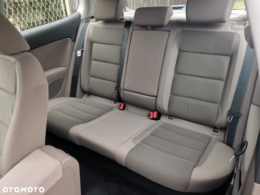 Volkswagen Golf 1.4 Comfortline - 13