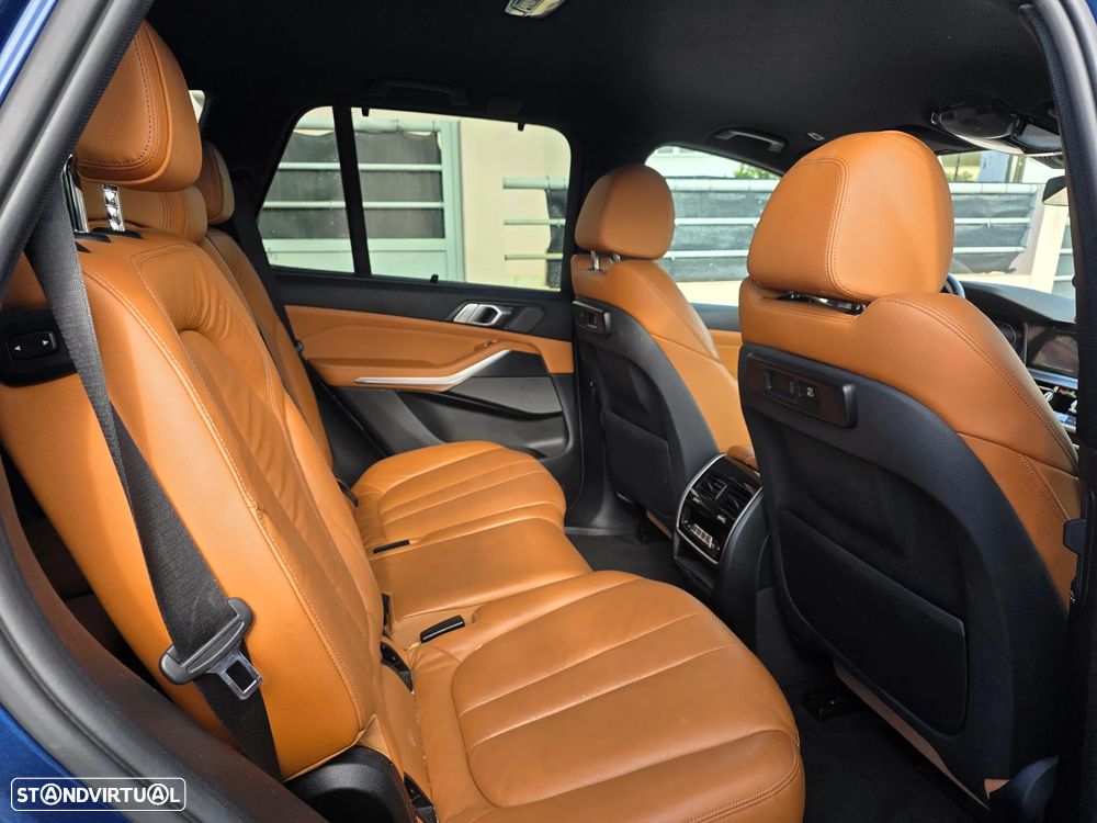 BMW X5 30 d xDrive Pack M - 24