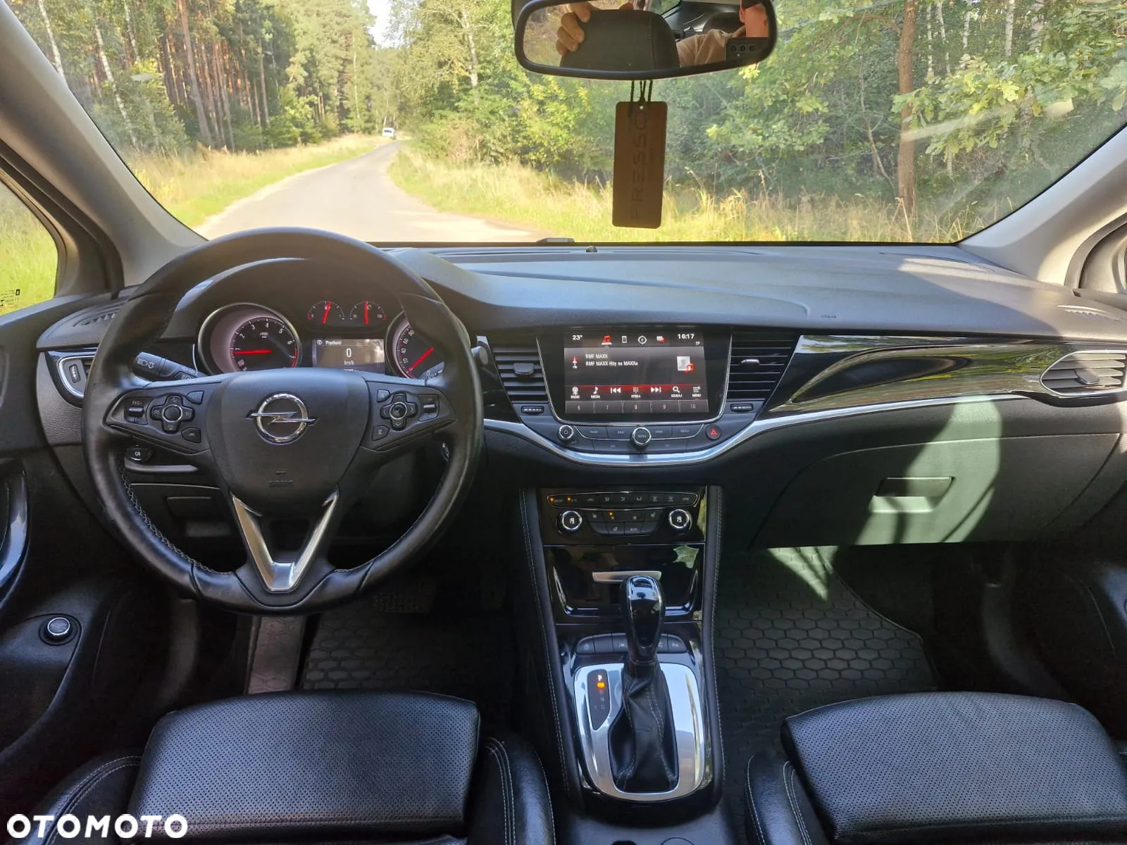 Opel Astra - 16