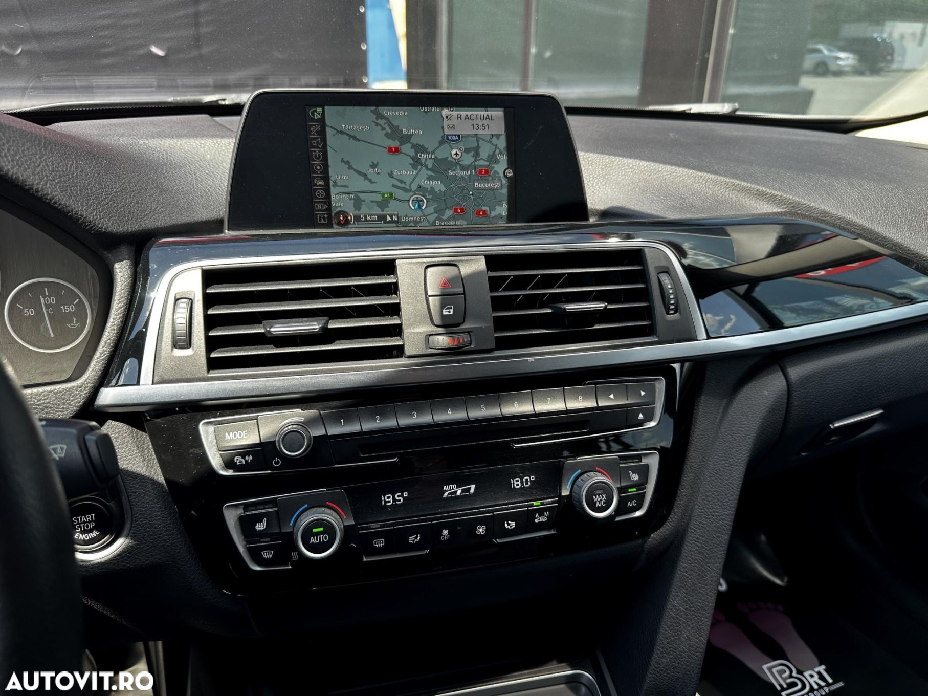 BMW Seria 3 318d Touring Aut. Sport Line - 11