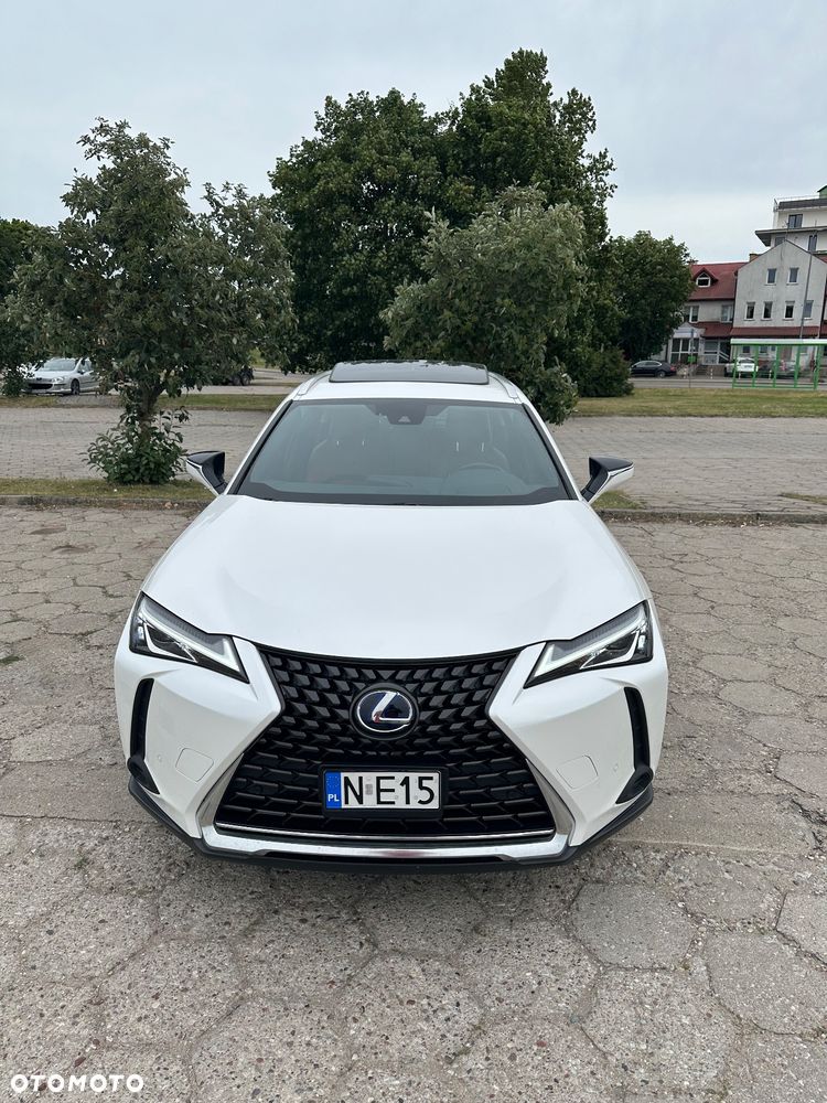 Lexus UX - 2
