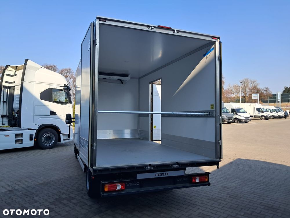 Iveco Daily 50C16H3.0Z Izoterma z agregatem funkcja grzania - 23