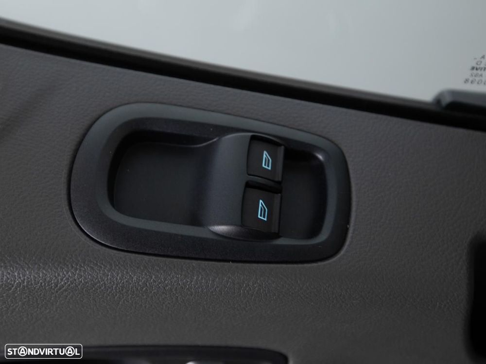 Ford Transit 2.0 L3H2 TREND c/iva - 13