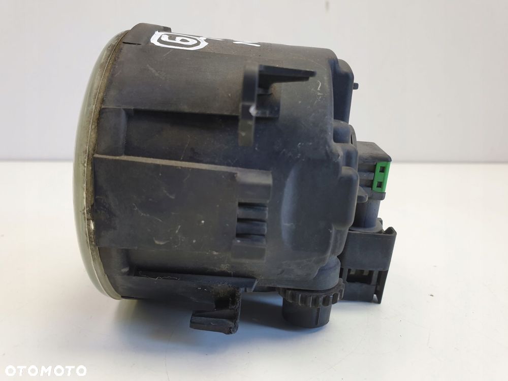 Nissan X-trail PRAWY PRZEDNI HALOGEN przód - 5