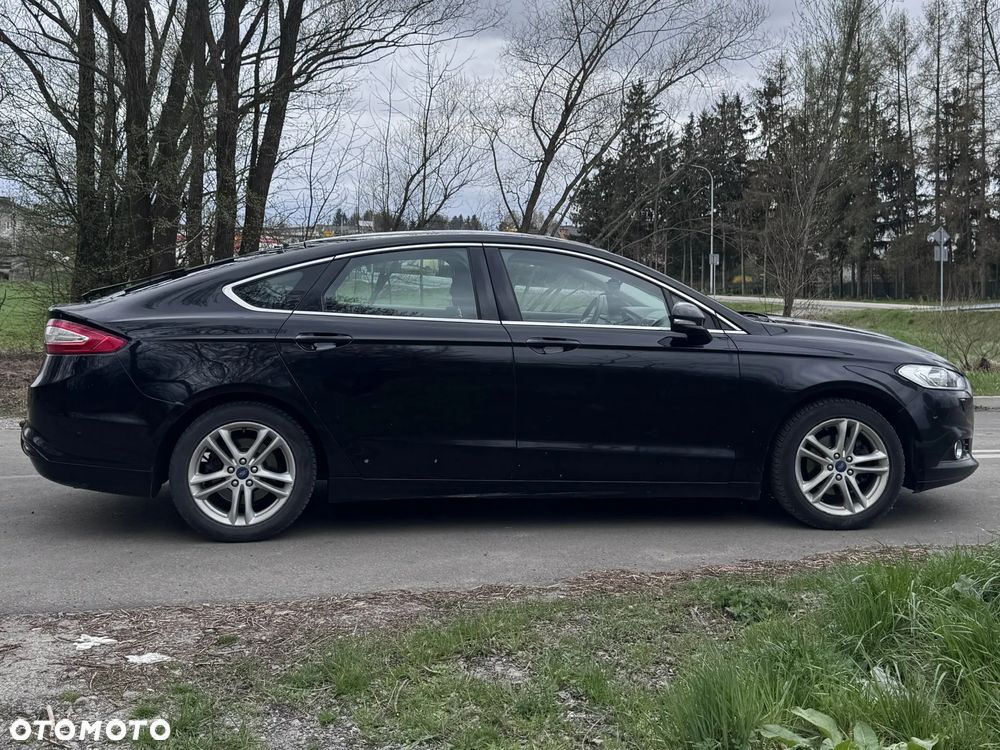 Ford Mondeo 2.0 TDCi STart-Stopp Vignale - 8