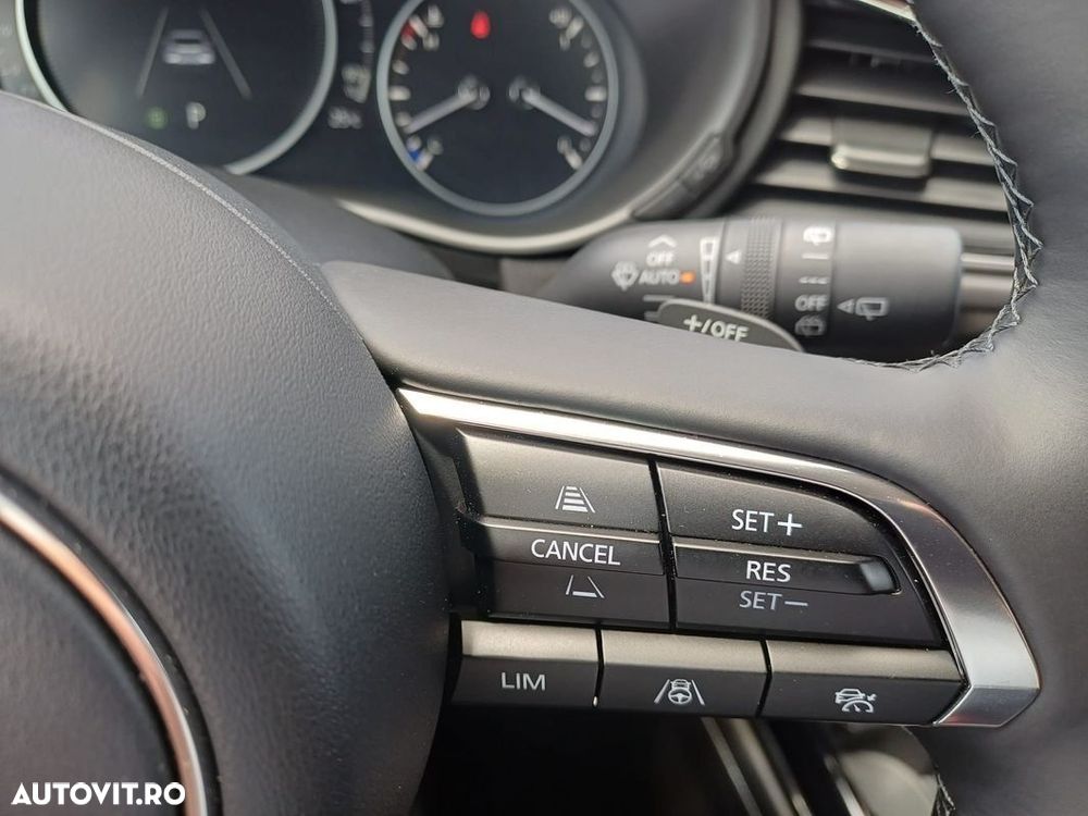 Mazda CX-30 - 16