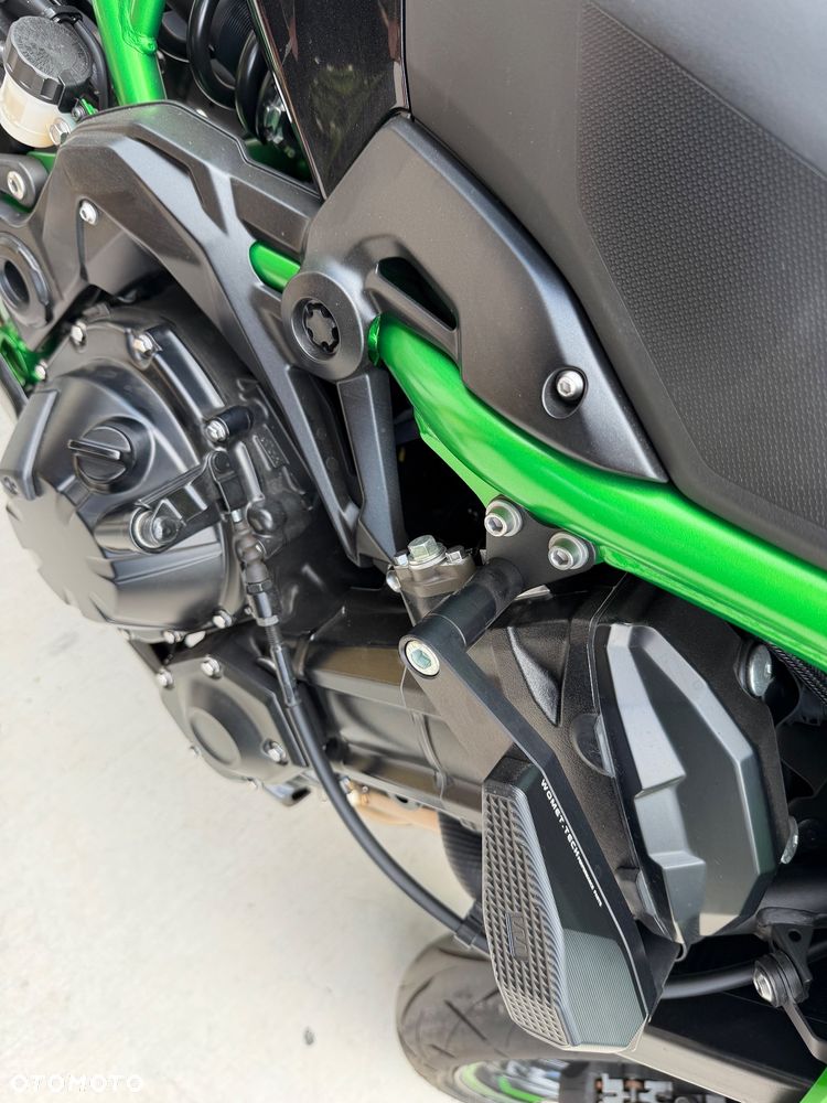Kawasaki Z 900 - 8