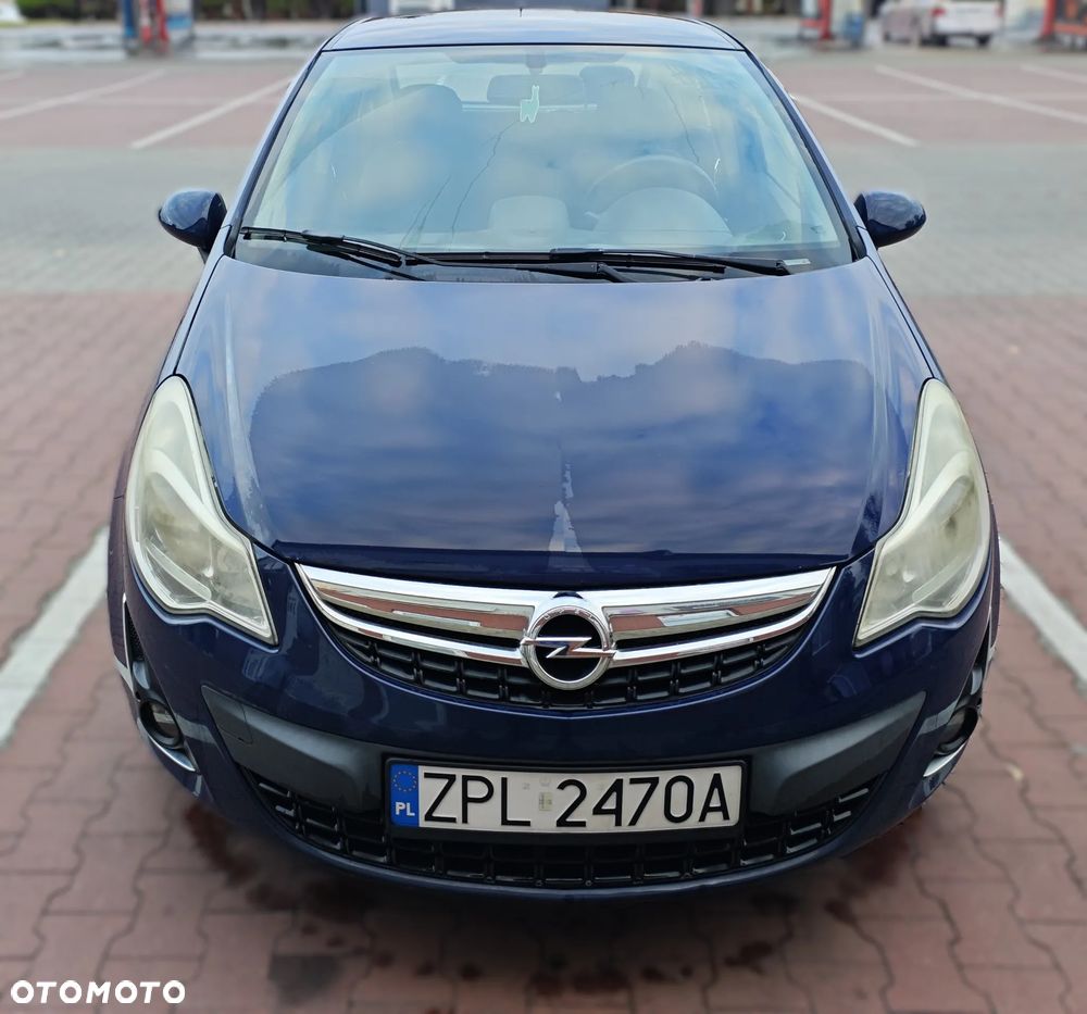 Opel Corsa 2012 photo 2