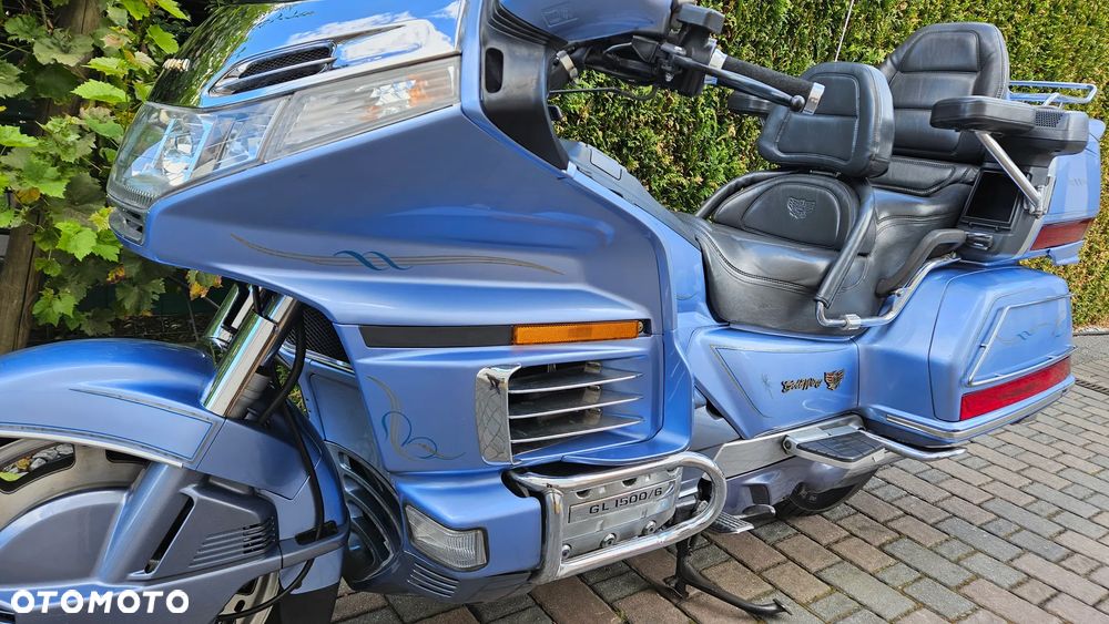 Honda GL - 22