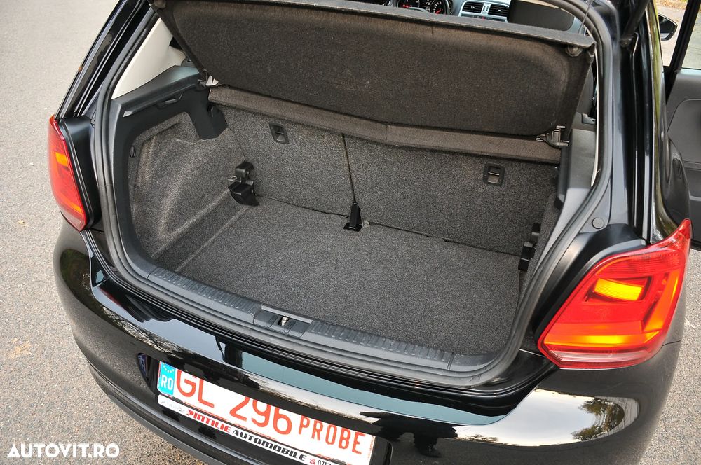 Volkswagen Polo 1.4 TDI Lounge - 20