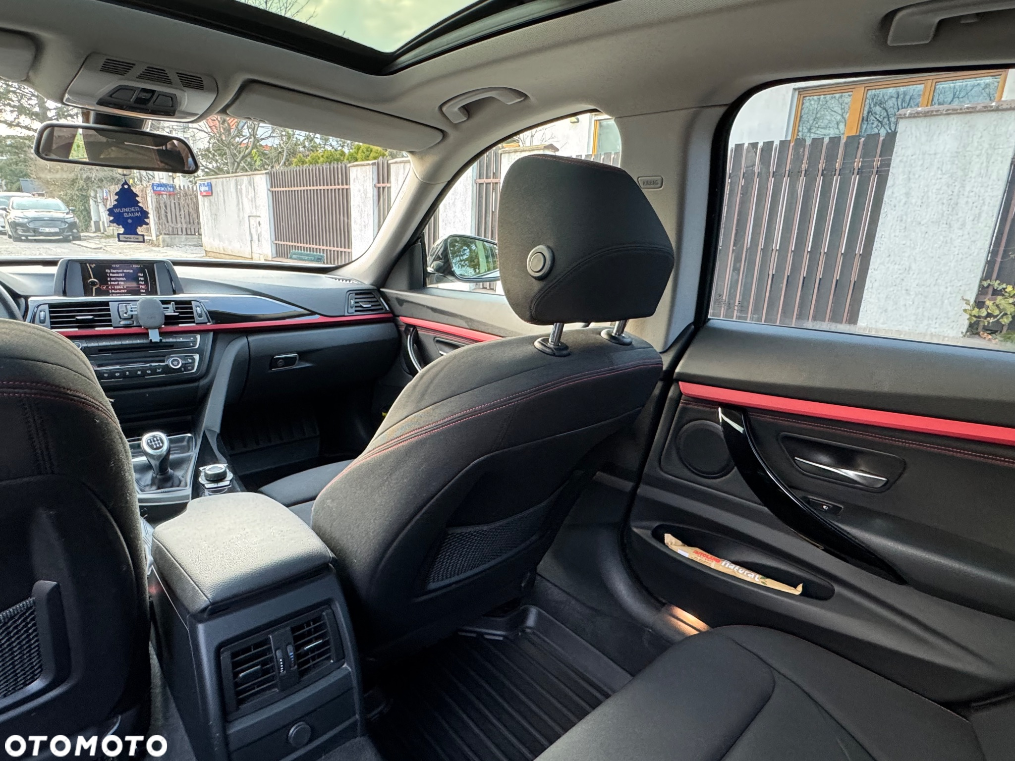 BMW Seria 3 320i Sport Line - 14