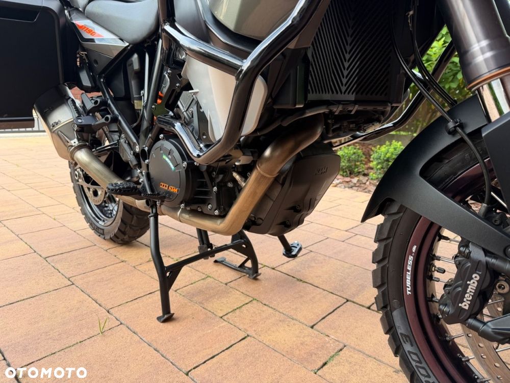 KTM Adventure - 10
