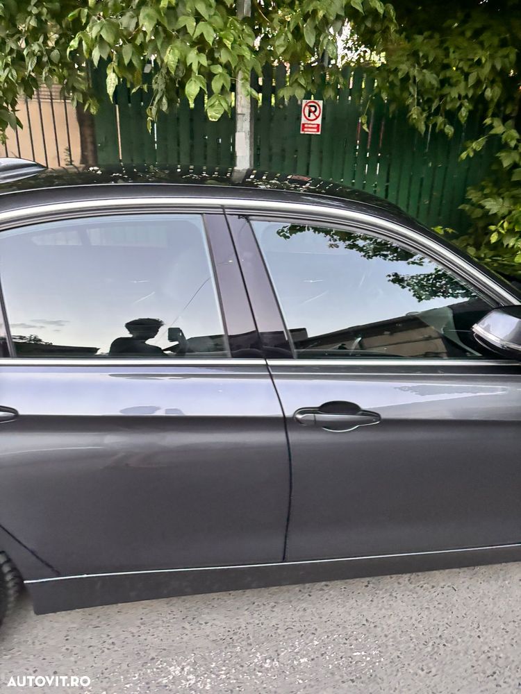 BMW Seria 3 320d Efficient Dynamic Edition Aut. - 5