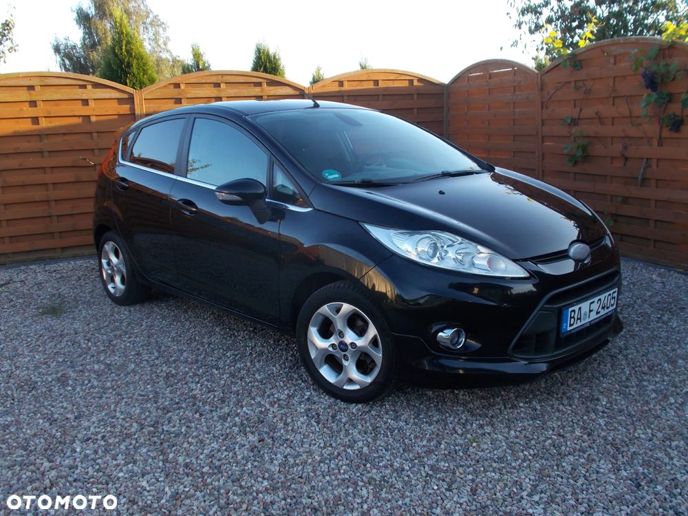 Ford Fiesta 1.6 Titanium - 10