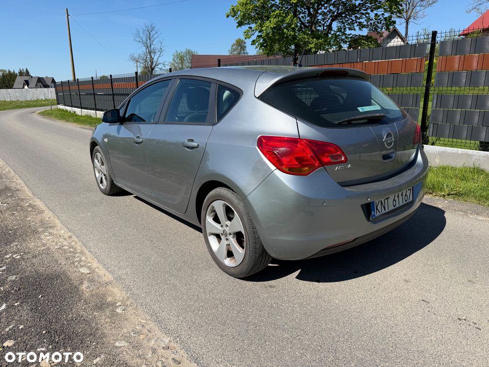 Opel Astra 1.4 Essentia - 5