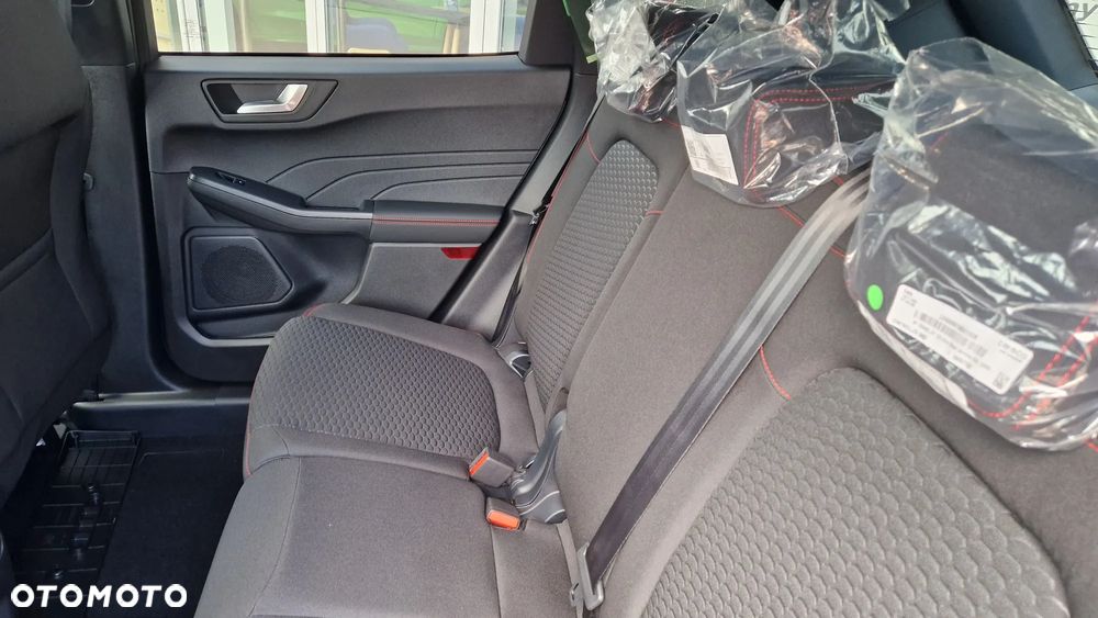 Ford Kuga 2.5 FHEV FWD ST-Line eCVT - 12