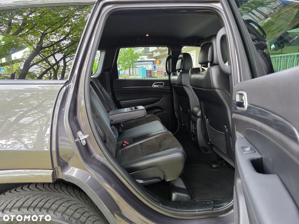Jeep Grand Cherokee 3.6 V6 Summit - 32