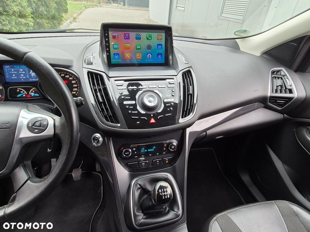 Ford Kuga 2.0 TDCi Titanium - 36