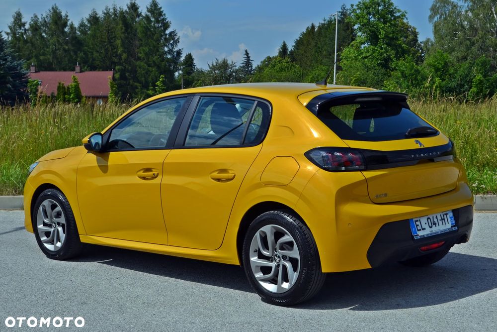 Peugeot 208 - 2