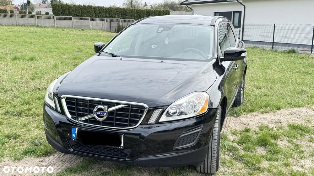 Volvo XC 60 DRIVe R Design - 1