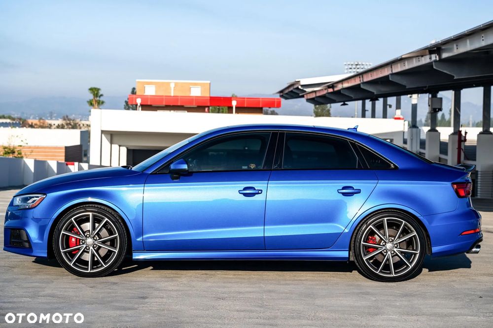 Audi S3 S tronic - 3