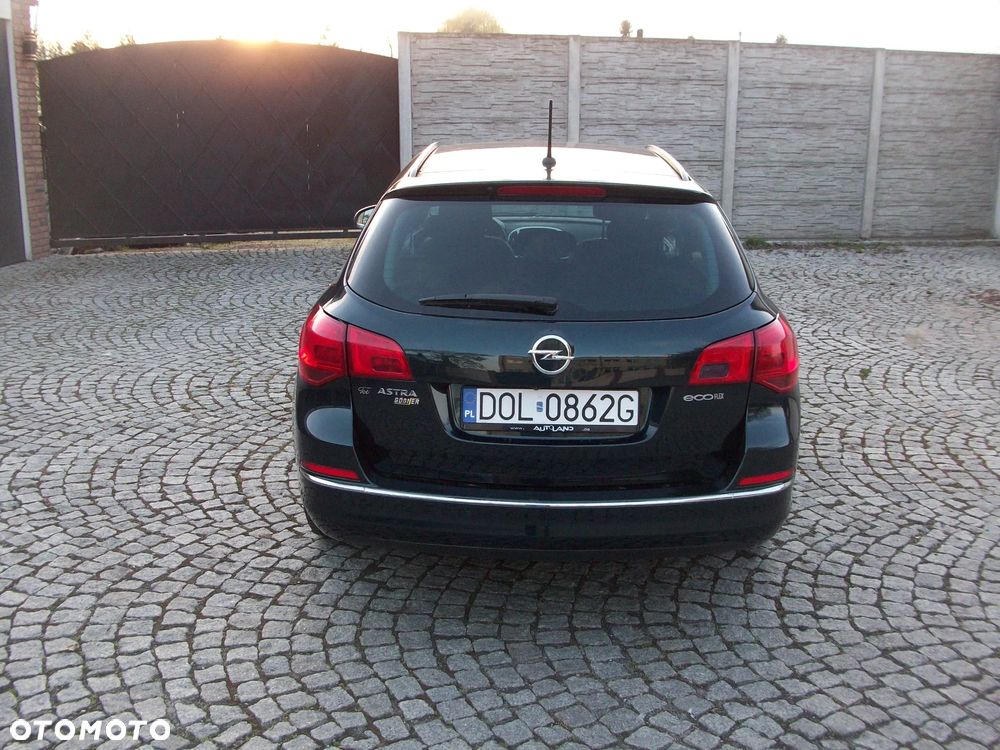 Opel Astra 1.6 CDTI DPF ecoFLEX TourerStart/Stop Exklusiv - 8