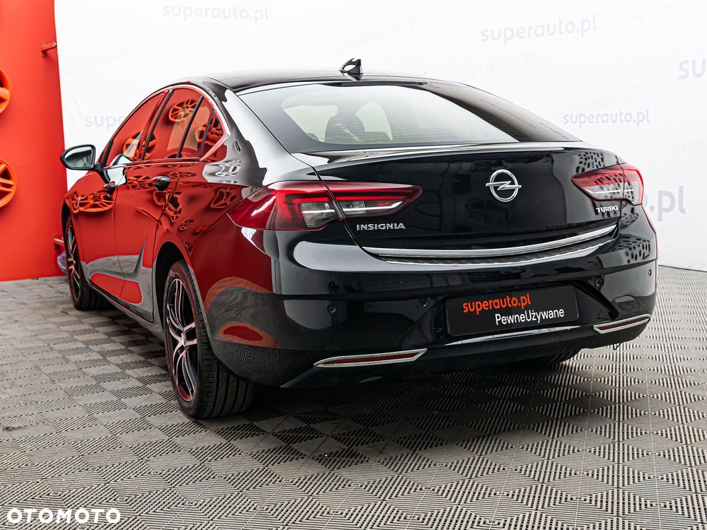 Opel Insignia - 26