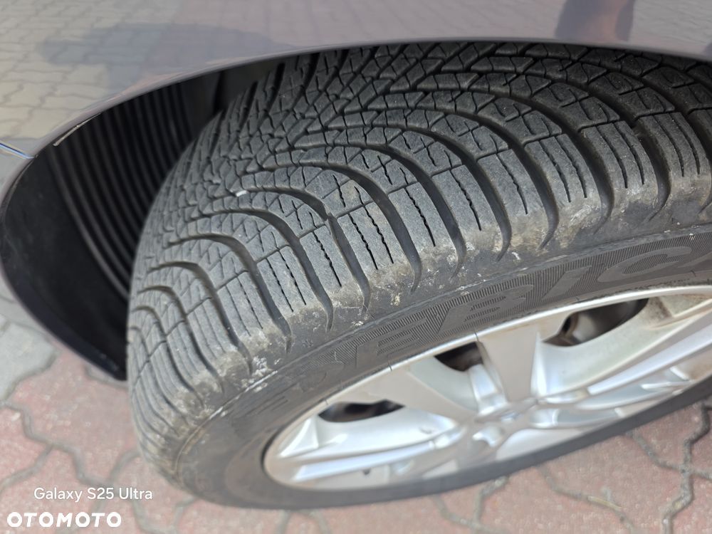 Kia Ceed 1.6 GDI ISG Dream Team Edition - 17