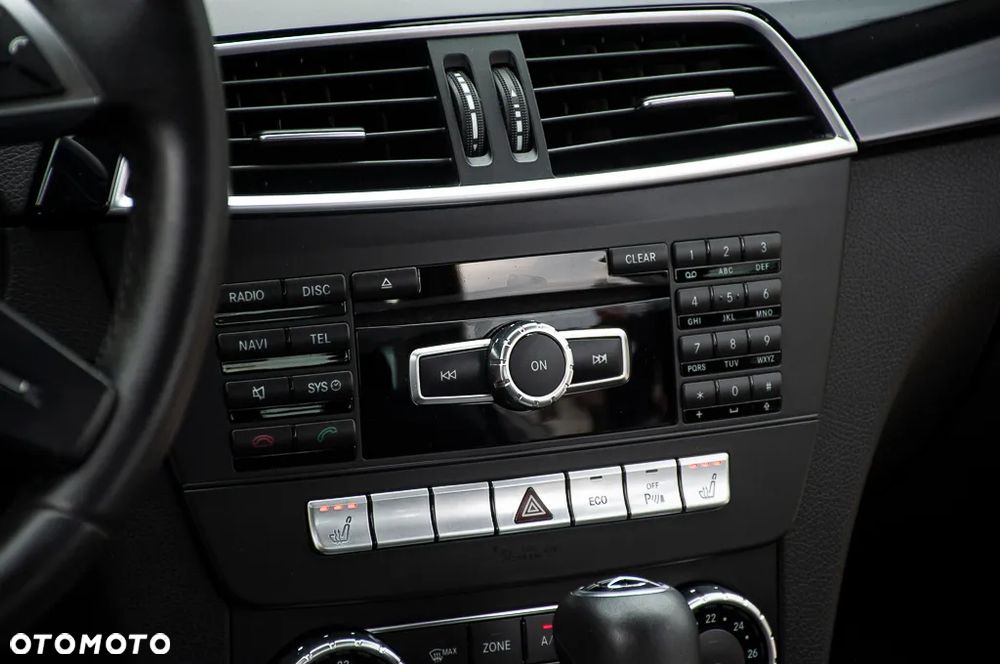 Mercedes-Benz Klasa C 180 Kompressor Automatik Avantgarde - 34