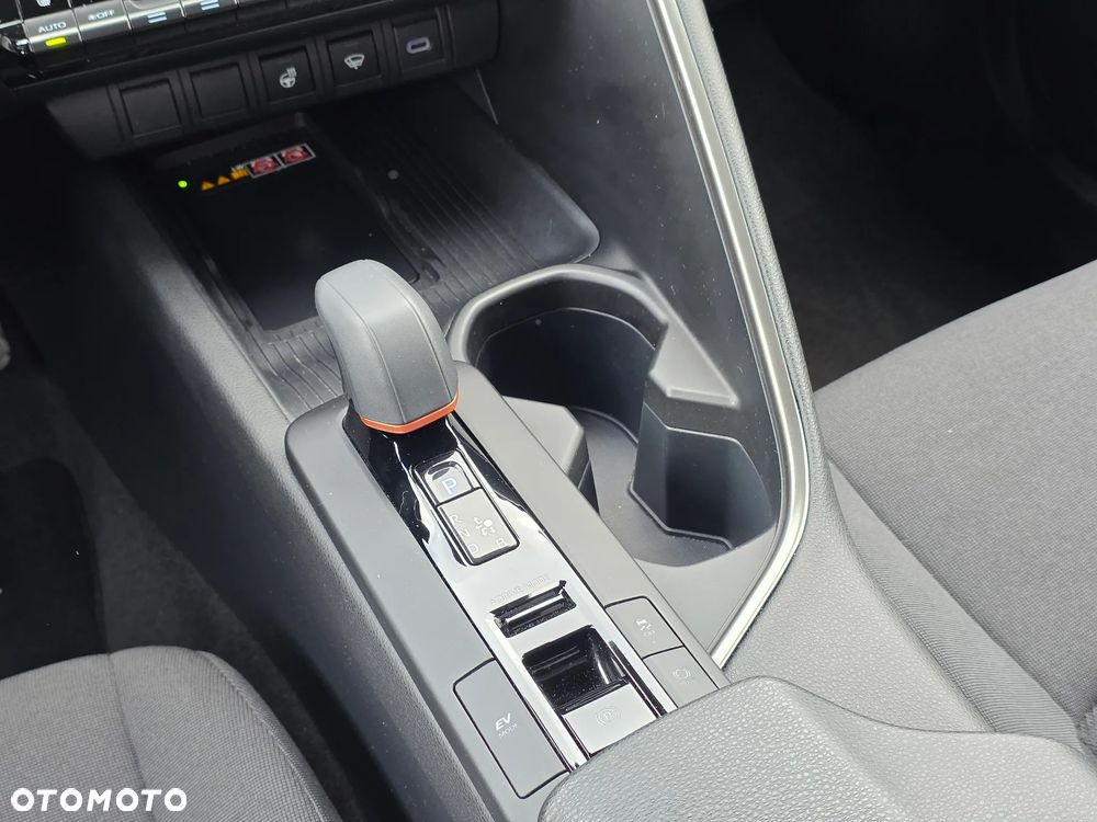 Toyota C-HR 2.0 Hybrid Dynamic Force Style - 24