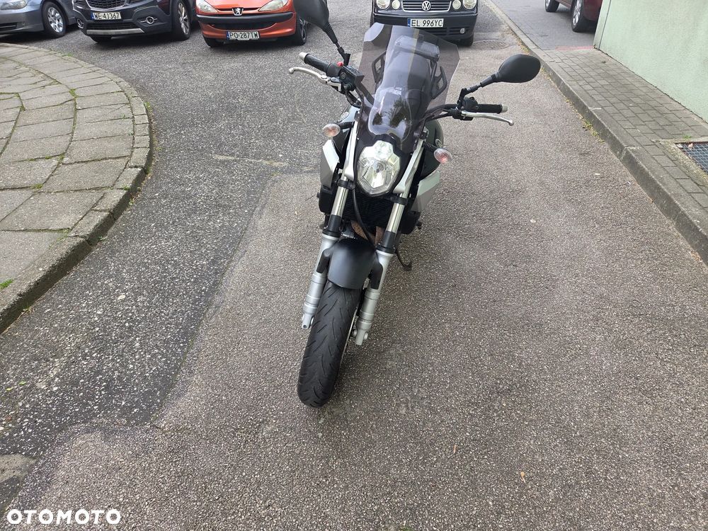 Yamaha MT - 1