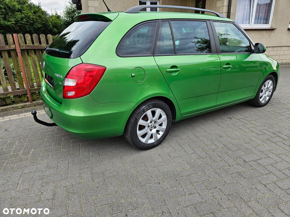 Skoda Fabia 1.2 TSI Ambiente - 4