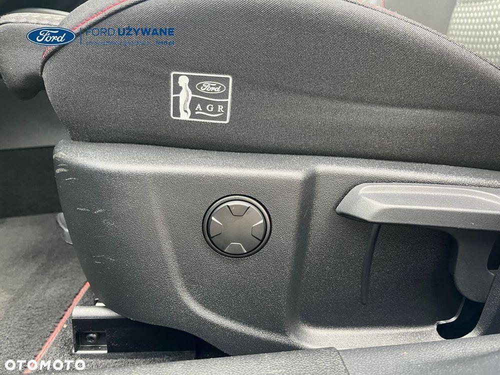 Ford Focus 1.0 EcoBoost mHEV ST-Line X - 13