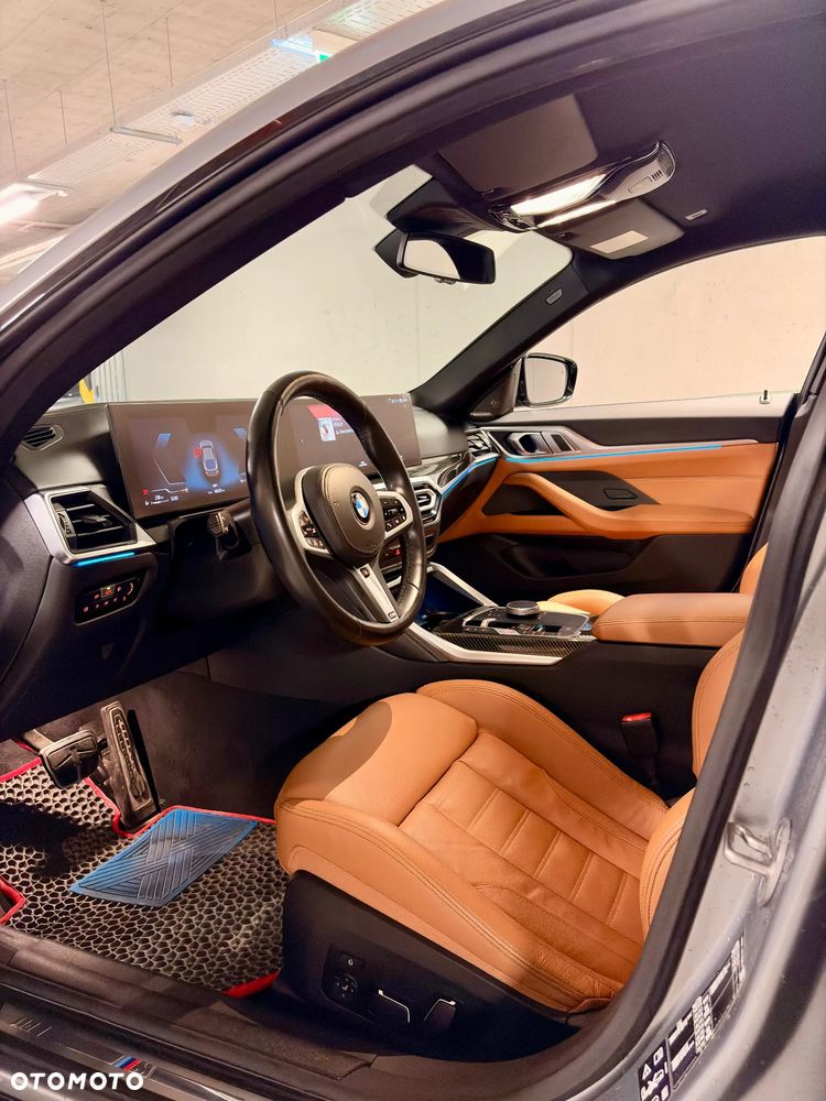 BMW Seria 4 M440i xDrive mHEV - 19