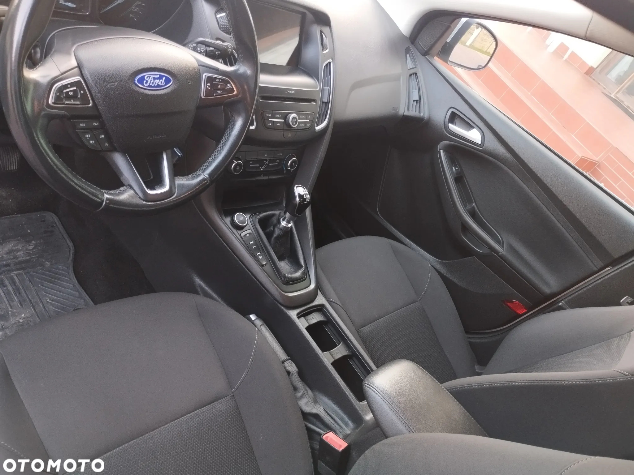 Ford Focus 1.5 EcoBlue Start-Stopp-System COOL&CONNECT - 9