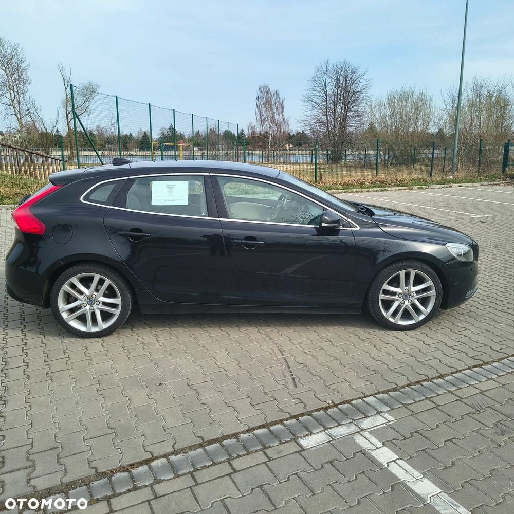 Volvo V40 D2 Drive-E Ocean Race - 2