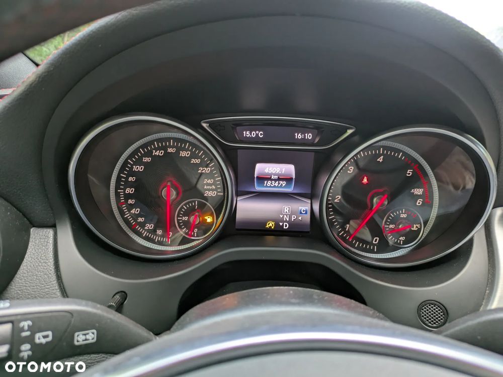 Mercedes-Benz CLA 200 d 7G-DCT AMG Line - 17