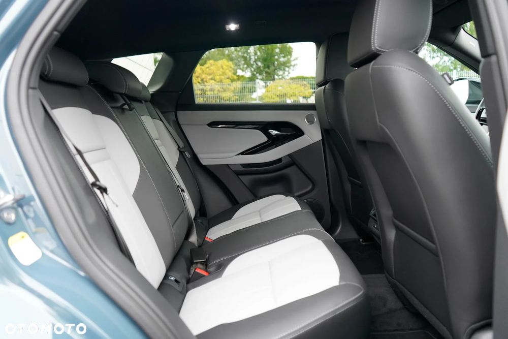 Land Rover Range Rover Evoque 2.0 D200 mHEV Hoxton Edition - 30