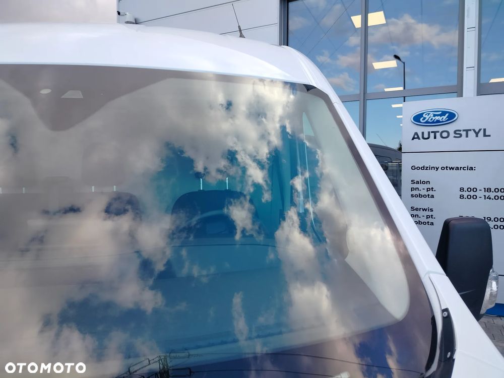 Ford E-TRANSIT - 36