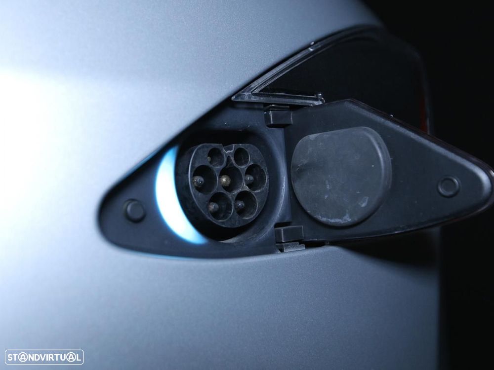 Tesla Model S 100D - 16