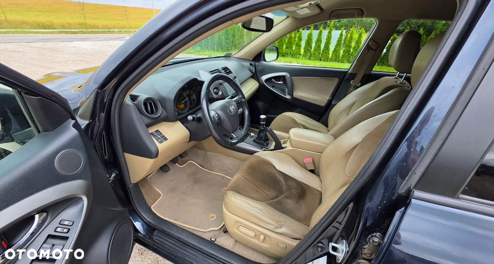 Toyota RAV4 2.2 D-4D 2010 - 5