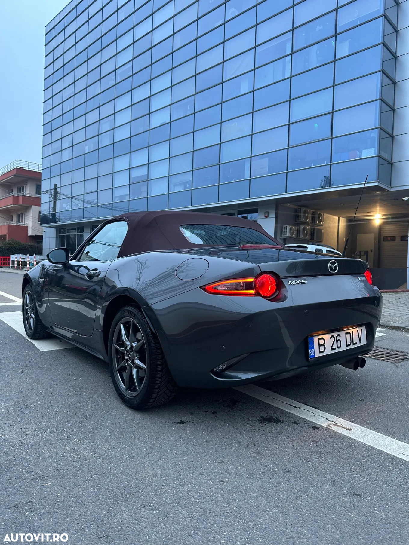 Mazda MX-5 - 8