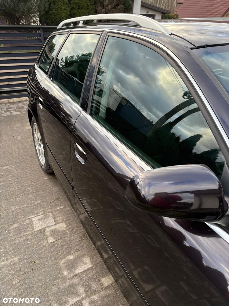 Audi A4 Avant 2.0 TDI DPF - 5